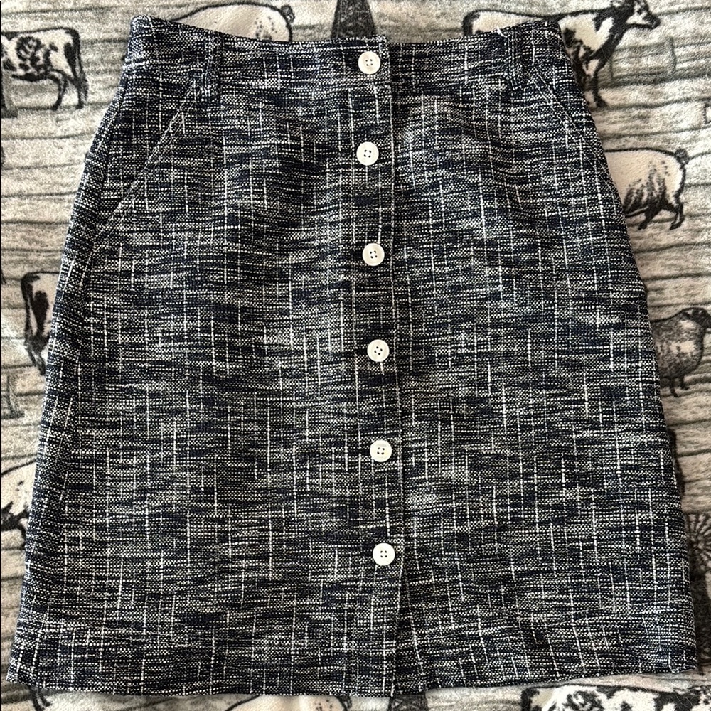 Brooks Brothers Navy Blue and White Mini A-Line Skirt with Pockets